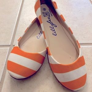 🏈 Perfect Tailgate Game Day Shoes 🏈 Orange and White Flats